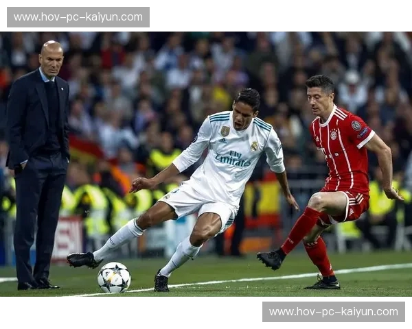 伯纳乌的荣耀之夜：皇马vs拜仁重播，一场永载史册的欧冠史诗